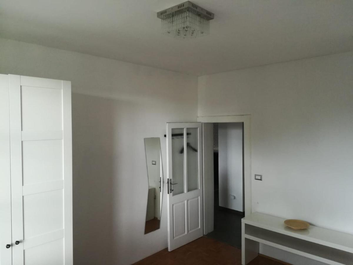B&B Stadio Apartment Порденоне Экстерьер фото